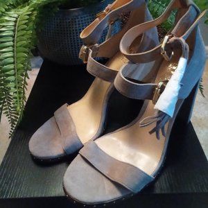 Vince Camuto, size 11